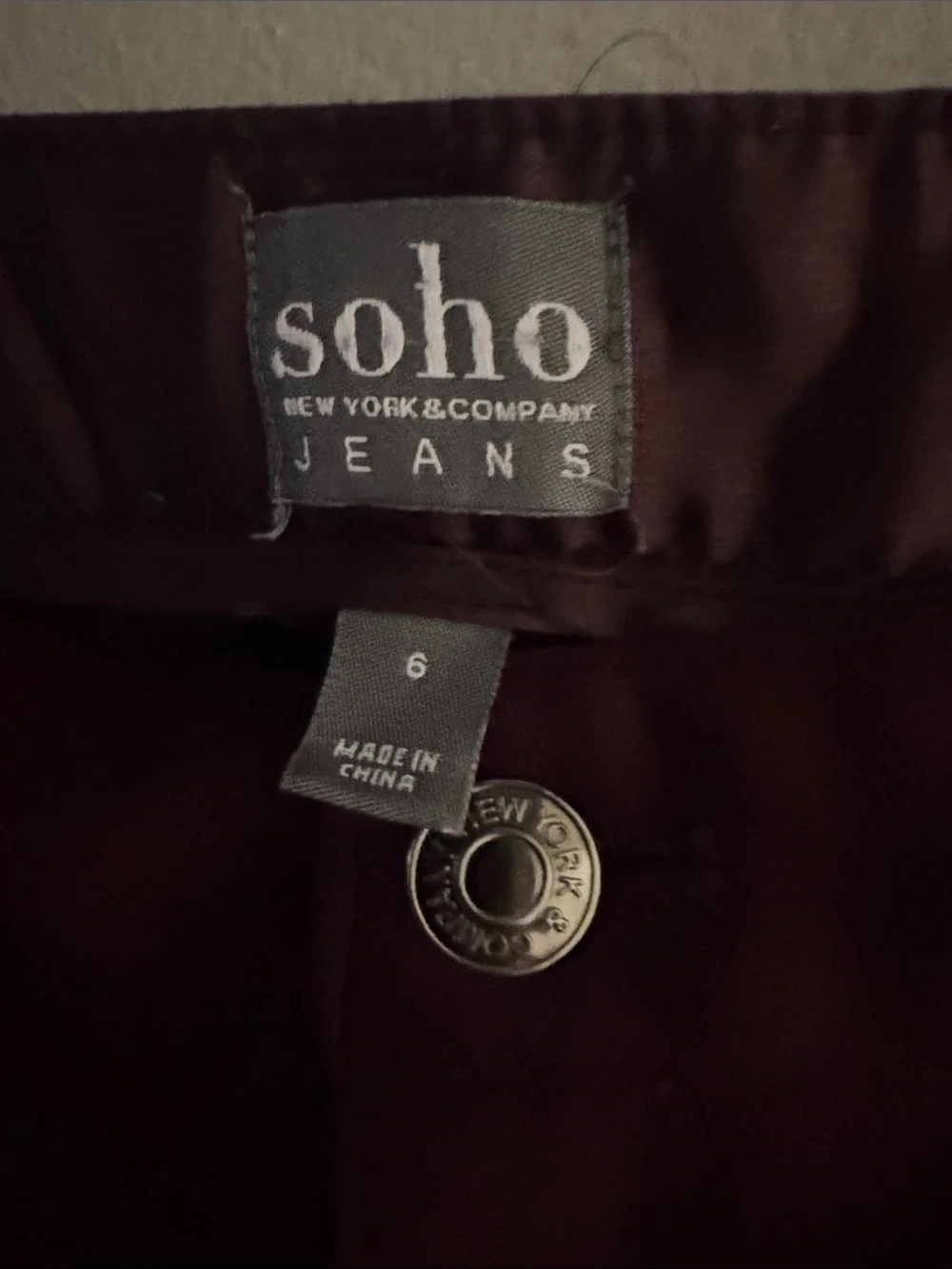 Soho Skinny Jeans in Dark Burgundy